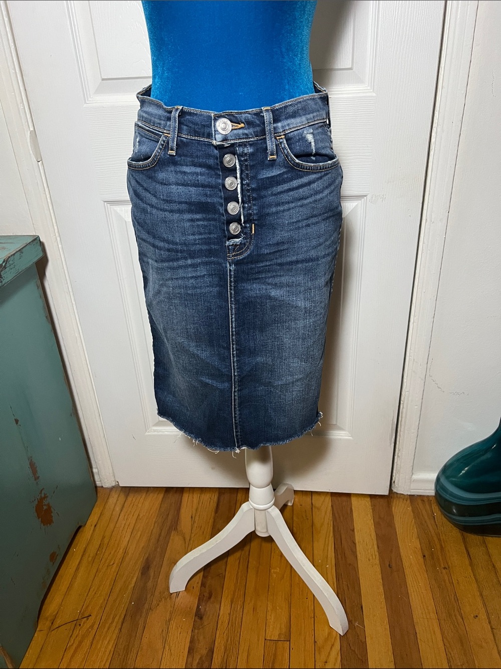 Hudson Remi Highrise Pencil Jean Skirt Women’s 27